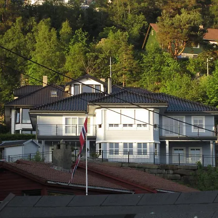 Beautiful With Sea View, 10 Min From Center Villa Bergen