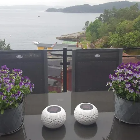 Beautiful With Sea View, 10 Min From Center Villa