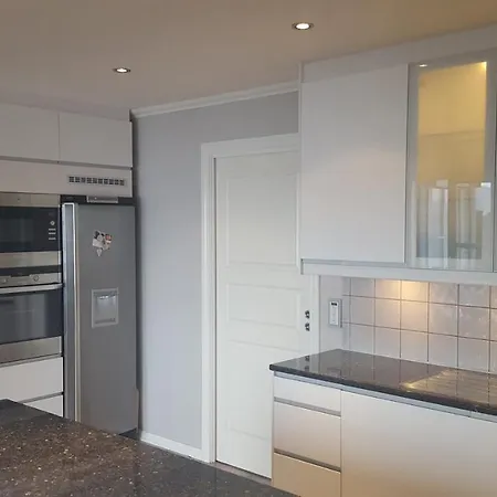 Beautiful With Sea View, 10 Min From Center * Bergen